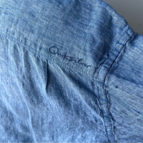 QuickSilver men’s button down shirt, size Medium - Picture 5 of 9